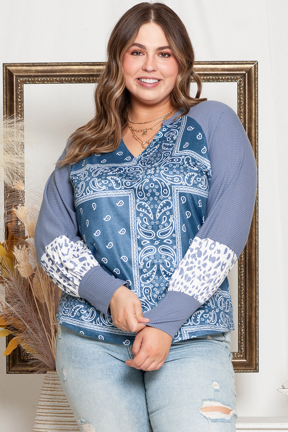 Plus Size V-Neck Printed Raglan Sleeve Blouse